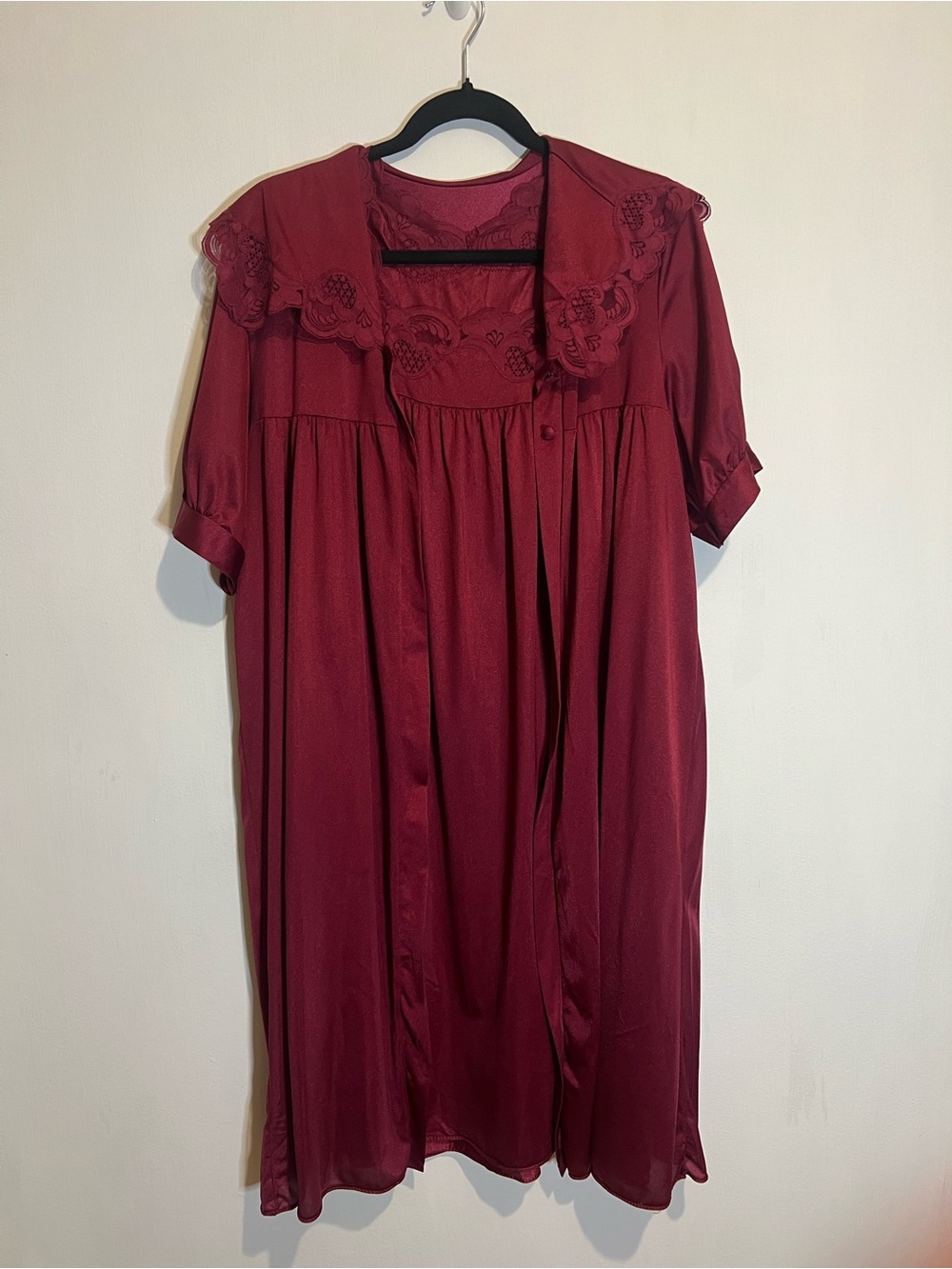 Vintage Lingerie Ilusion Burgundy Lace-Trim Robe and nightgown size large